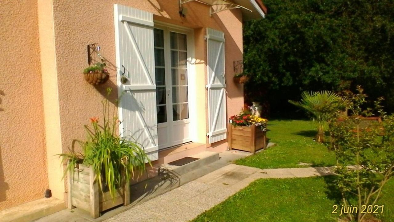 Le Clos Des Palombes Wifi Climatisation Saint-Pierre-du-Mont  Екстер'єр фото