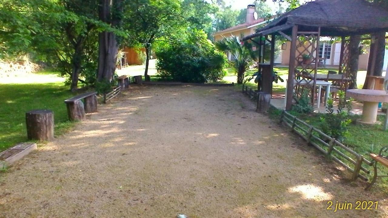 Le Clos Des Palombes Wifi Climatisation Saint-Pierre-du-Mont  Екстер'єр фото