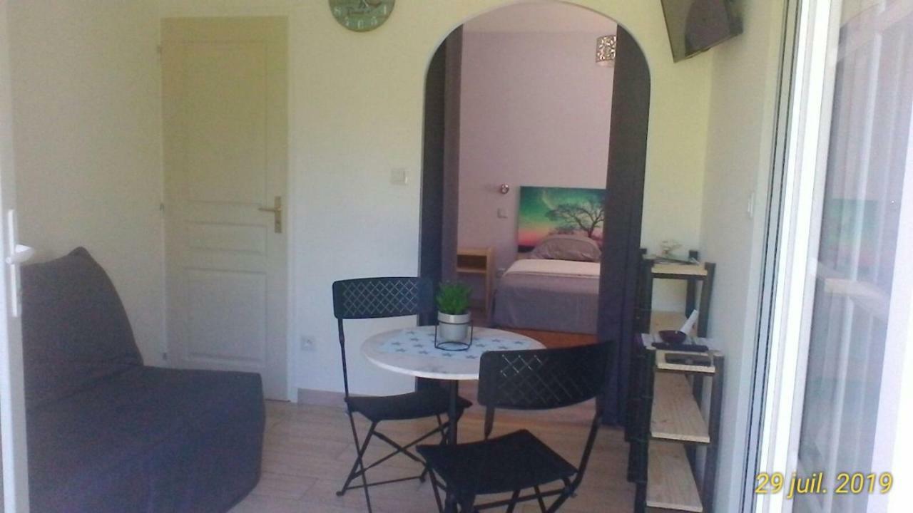 Le Clos Des Palombes Wifi Climatisation Saint-Pierre-du-Mont  Екстер'єр фото